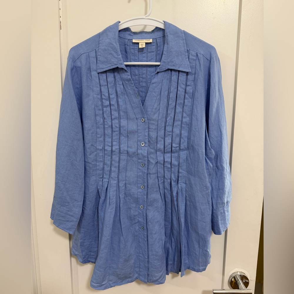 Coldwater Creek Light Blue Linen Pleated Button-Down Shirt